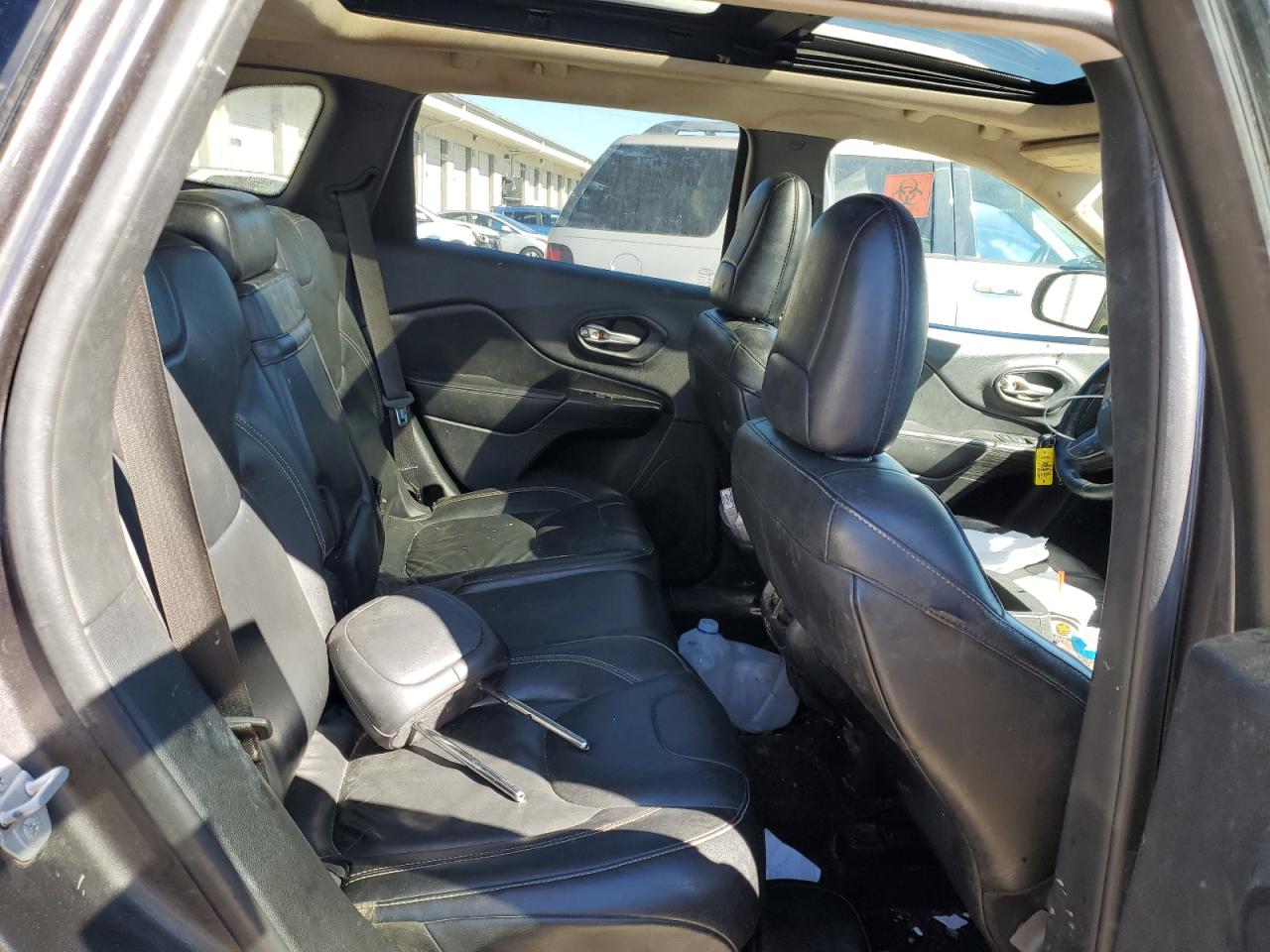 2015 JEEP CHEROKEE LIMITED photo 11