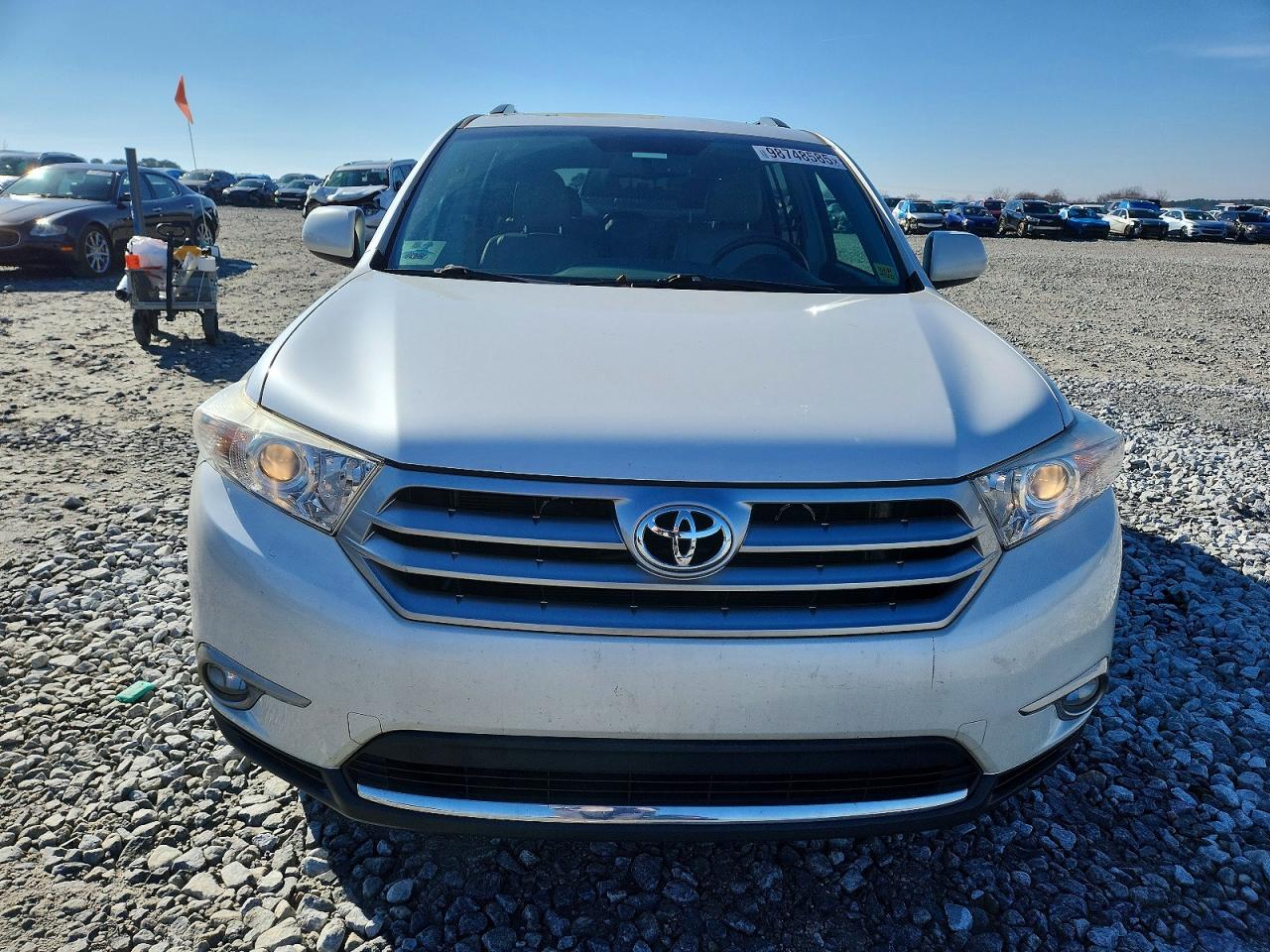 2013 TOYOTA HIGHLANDER BASE photo 5