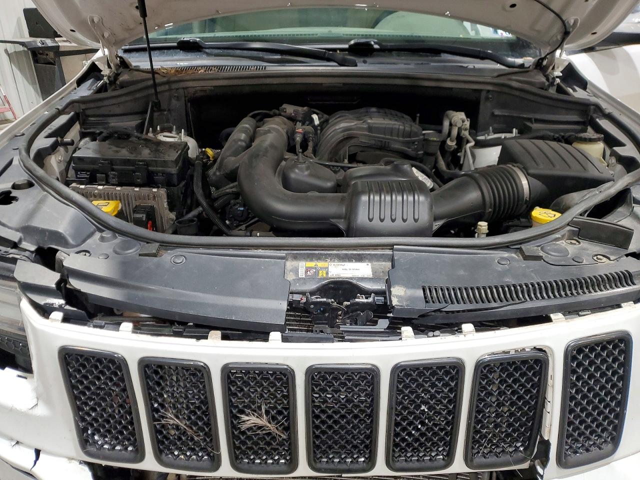2015 JEEP GRAND CHEROKEE LIMITED photo 12