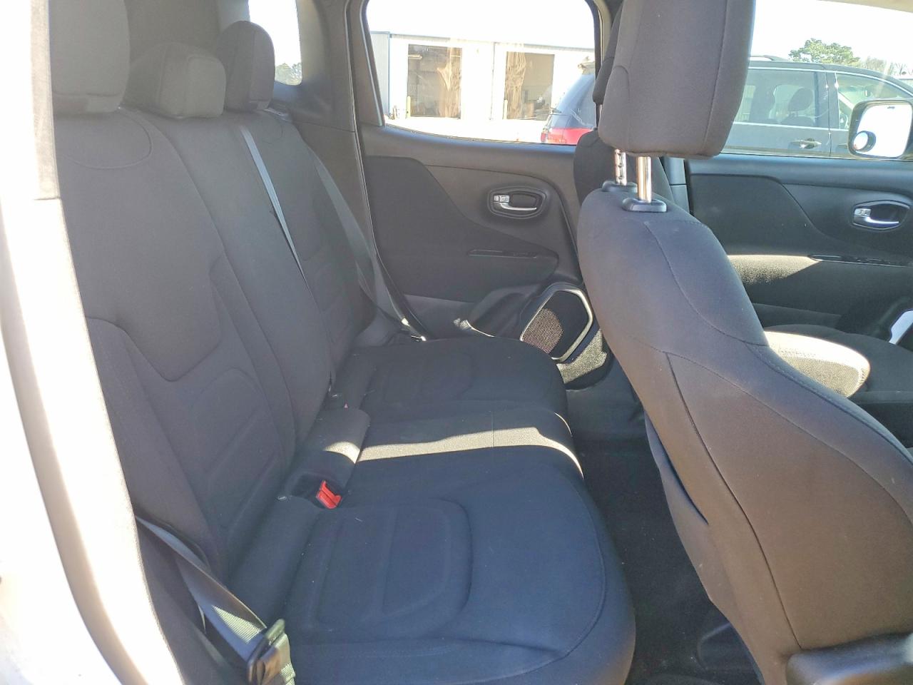 2019 JEEP RENEGADE LATITUDE photo 11