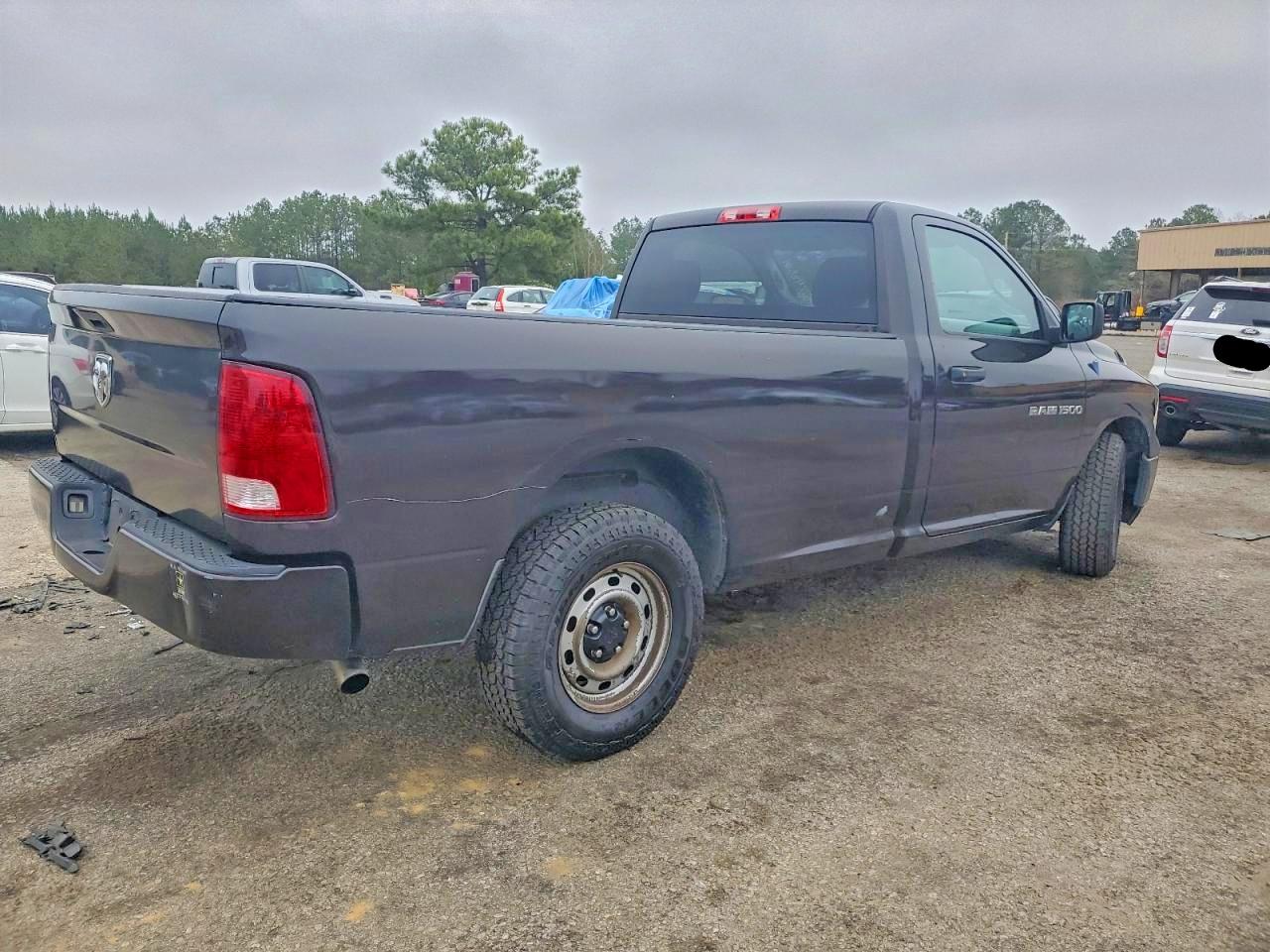 2011 DODGE RAM 1500 photo 3