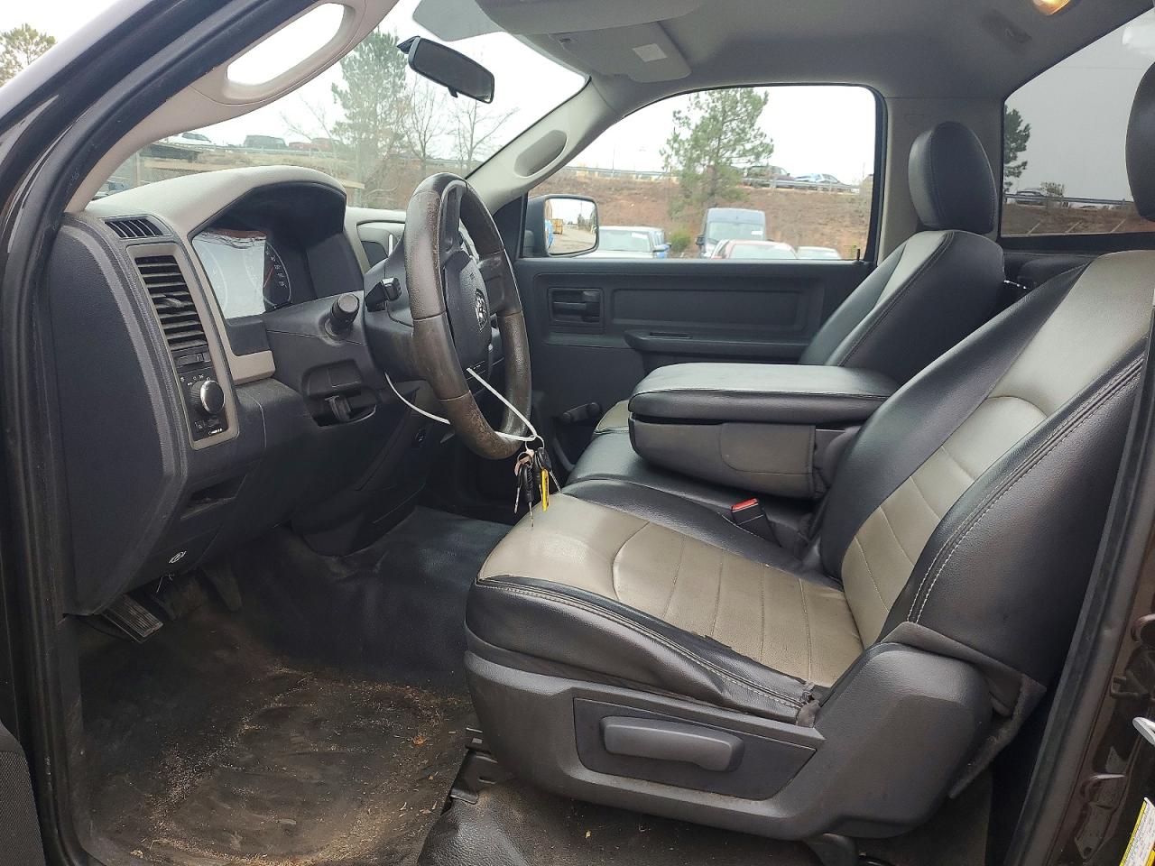 2011 DODGE RAM 1500 photo 7