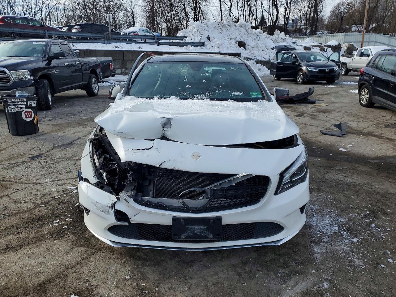 2018 MERCEDES-BENZ CLA 250 4MATIC photo 5
