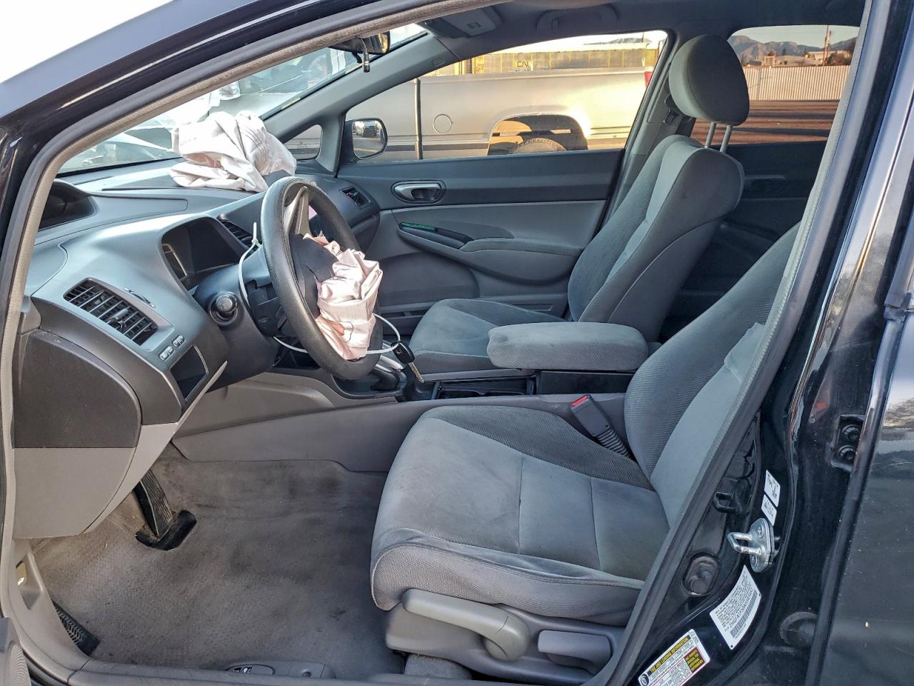 2010 HONDA CIVIC LX photo 7