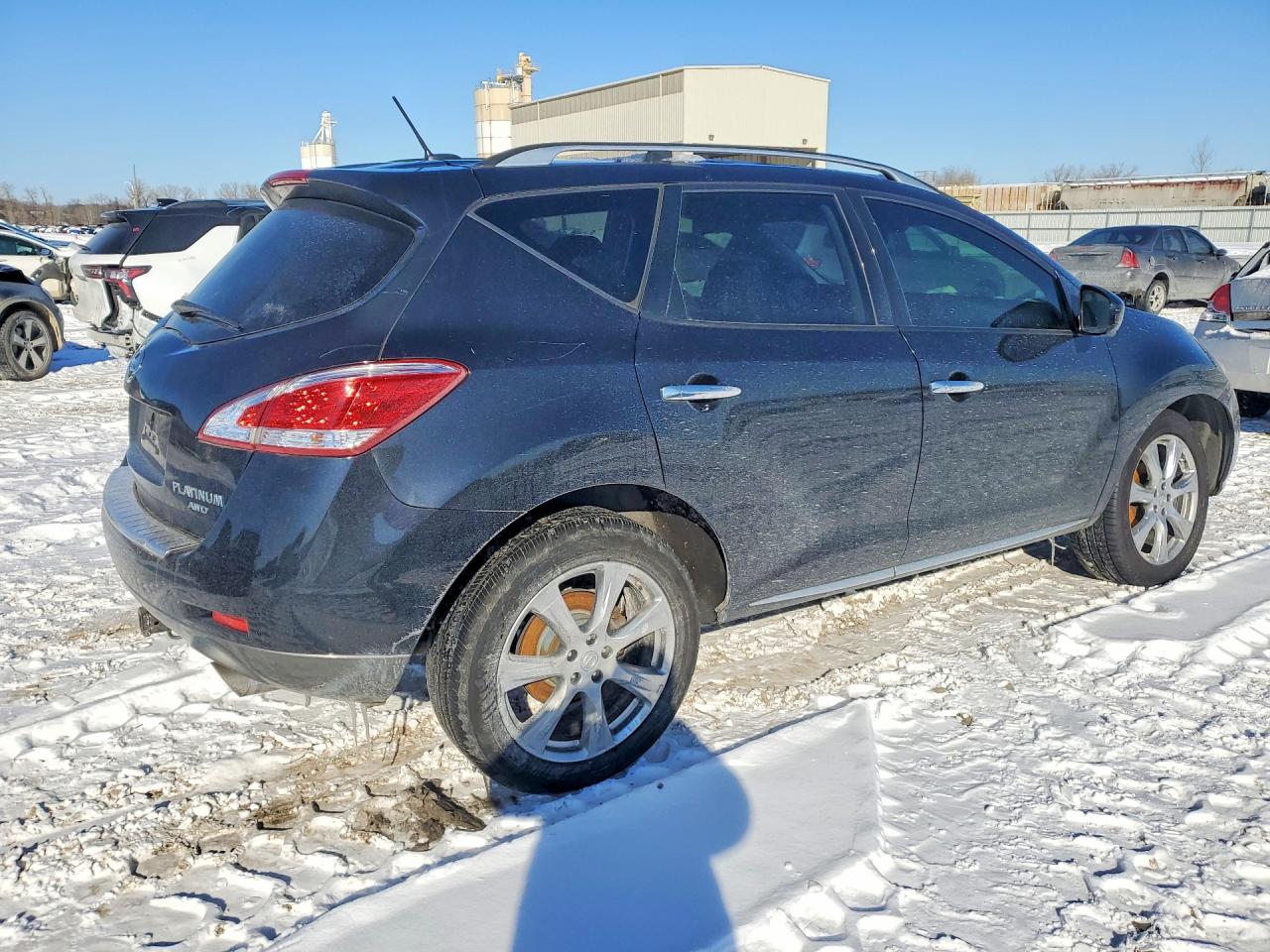 2014 NISSAN MURANO S photo 3