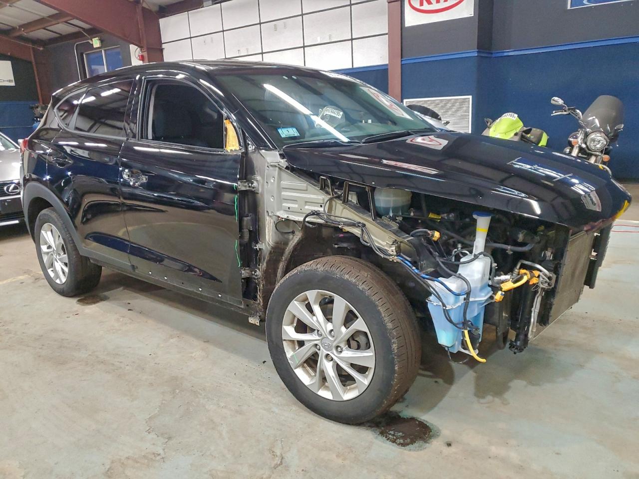 2019 HYUNDAI TUCSON SE photo 4