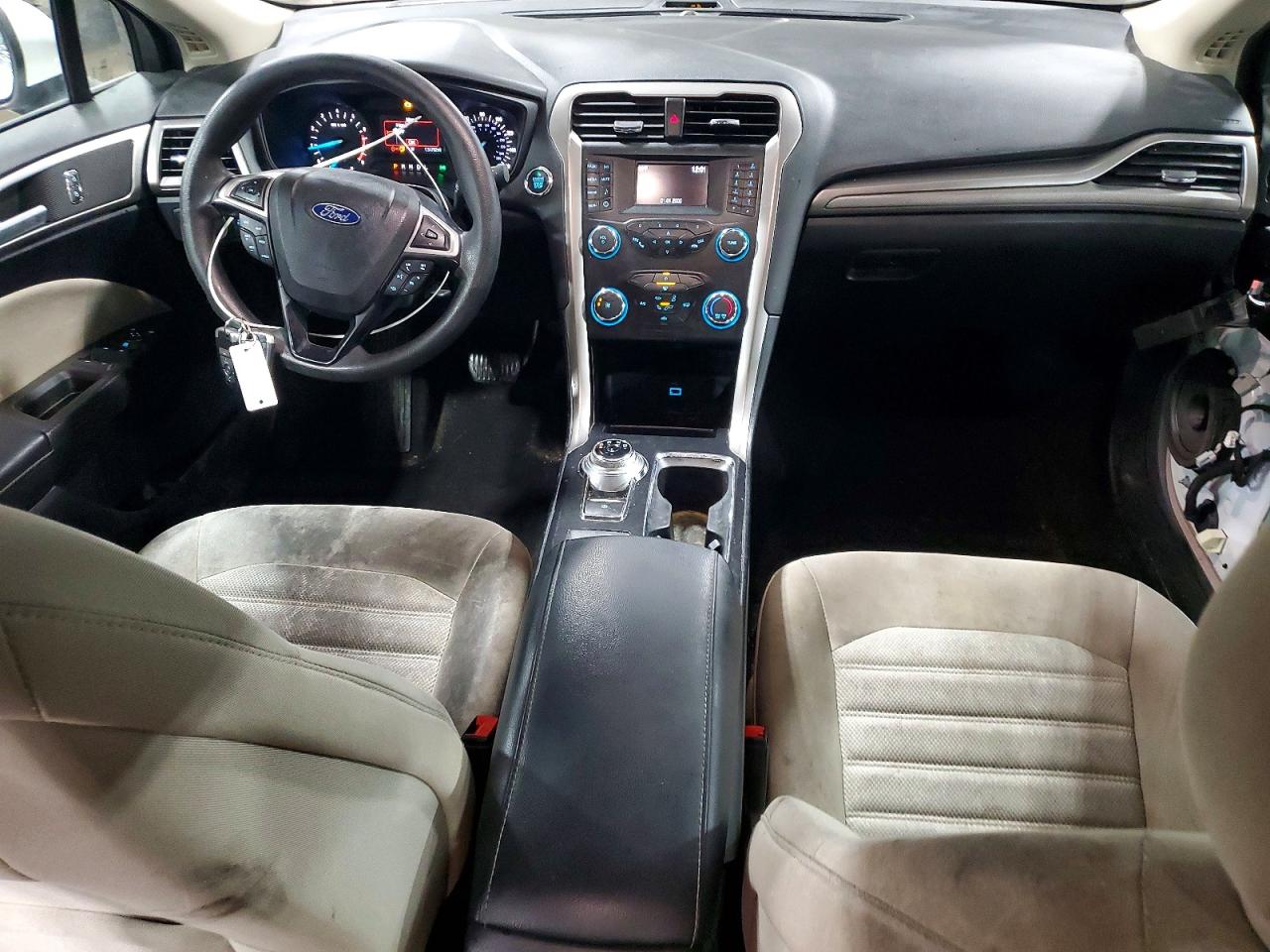 2019 FORD FUSION S photo 8