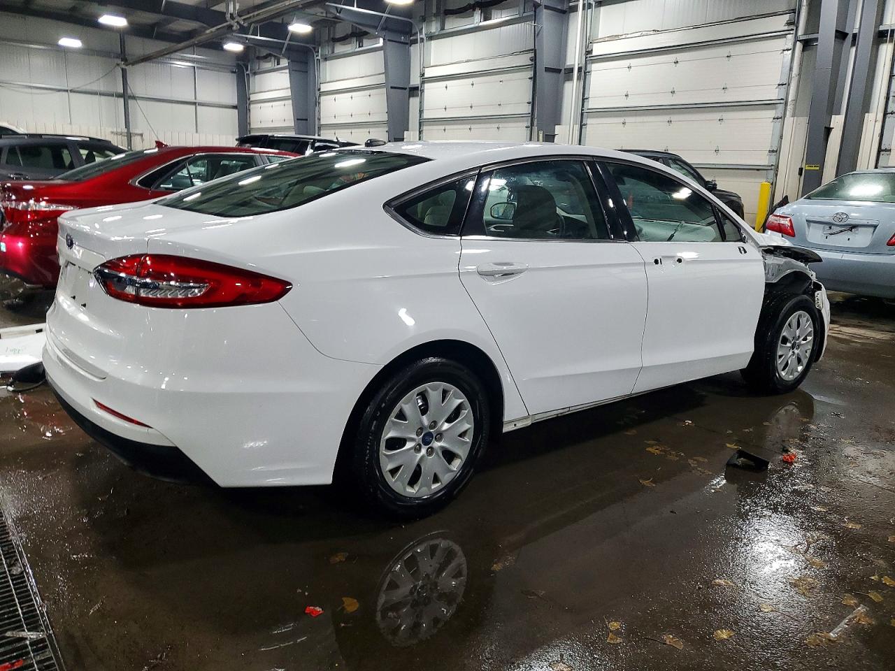 2019 FORD FUSION S photo 3