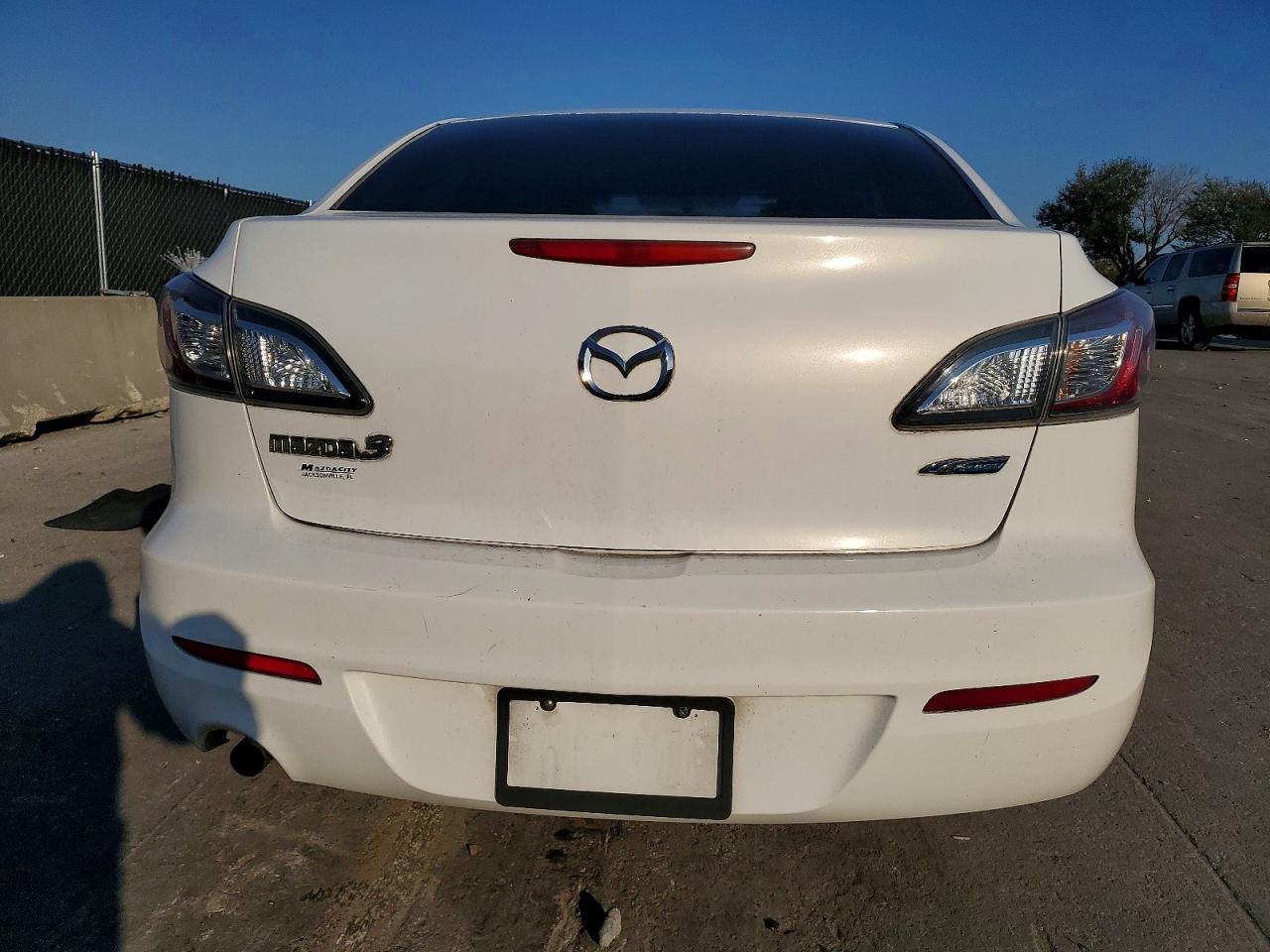 2013 MAZDA 3 I photo 11