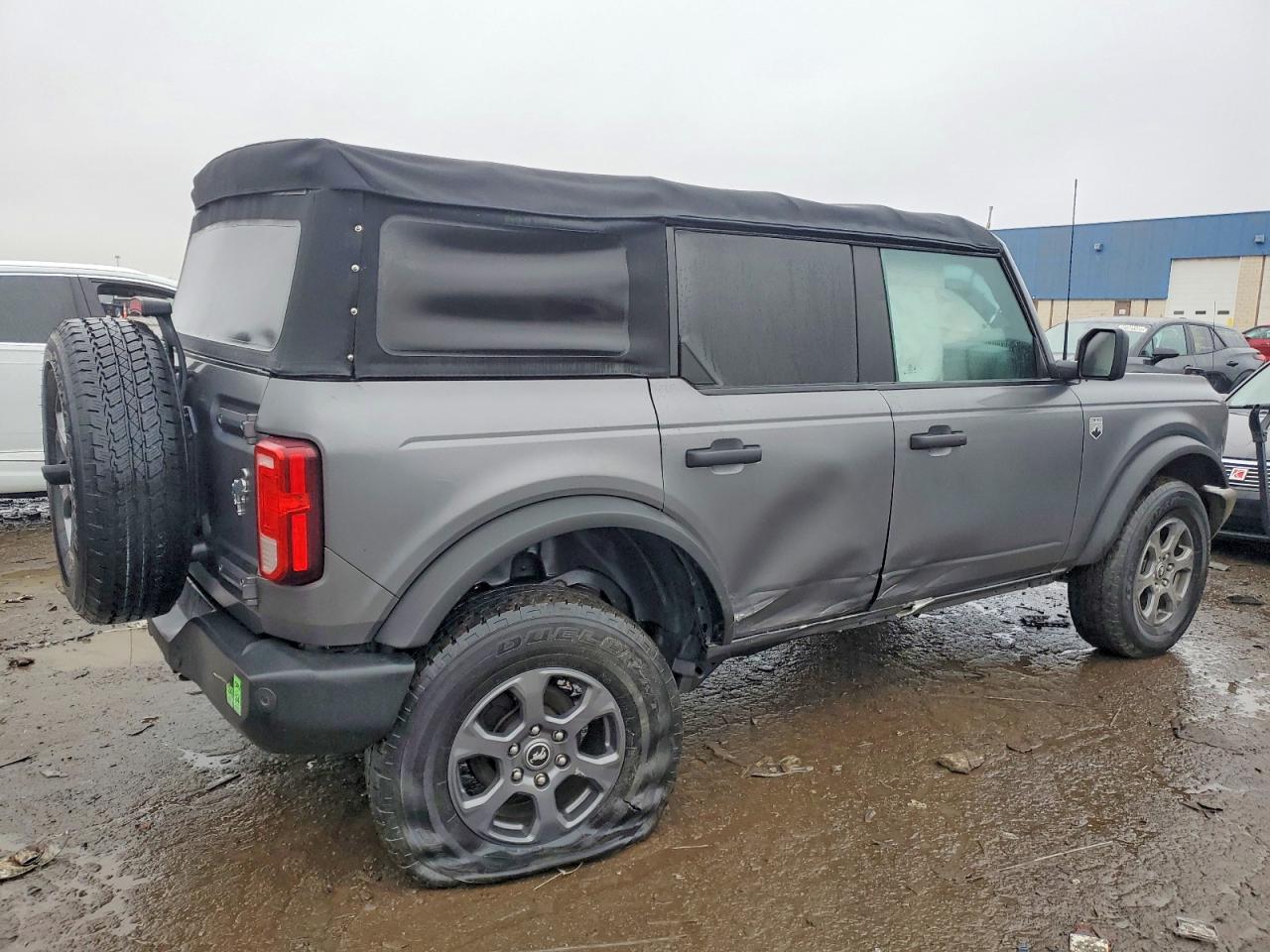 2022 FORD BRONCO BASE photo 3