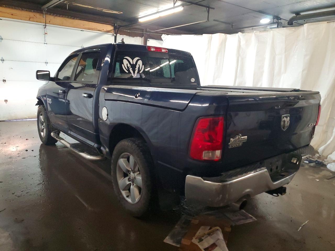 2014 RAM 1500 SLT photo 4