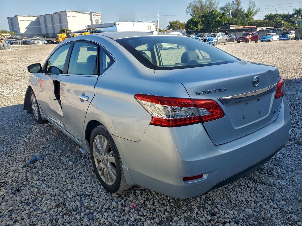 2013 NISSAN SENTRA S photo 2
