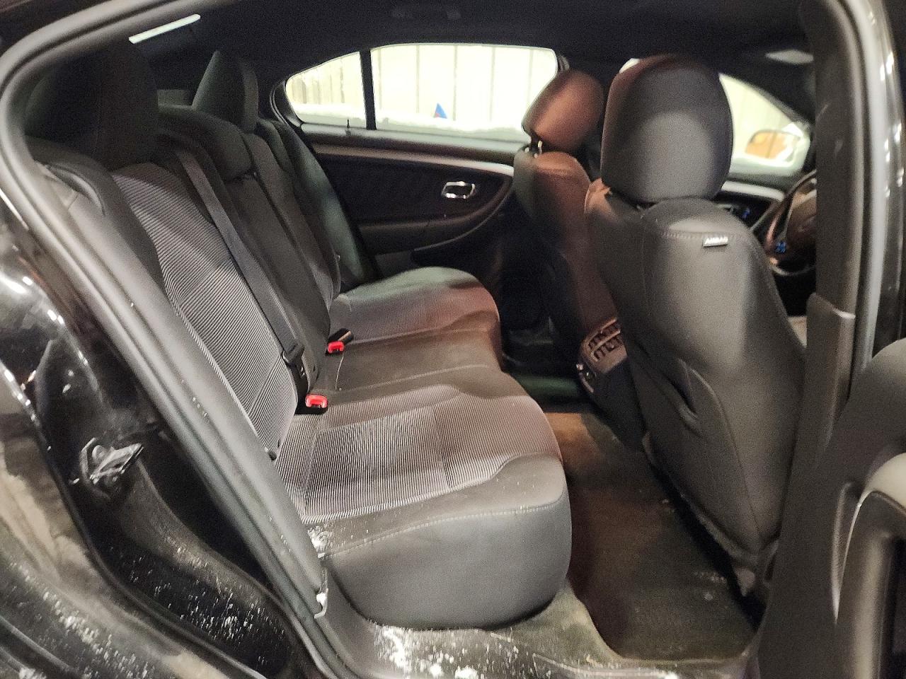 2014 FORD TAURUS SEL photo 10