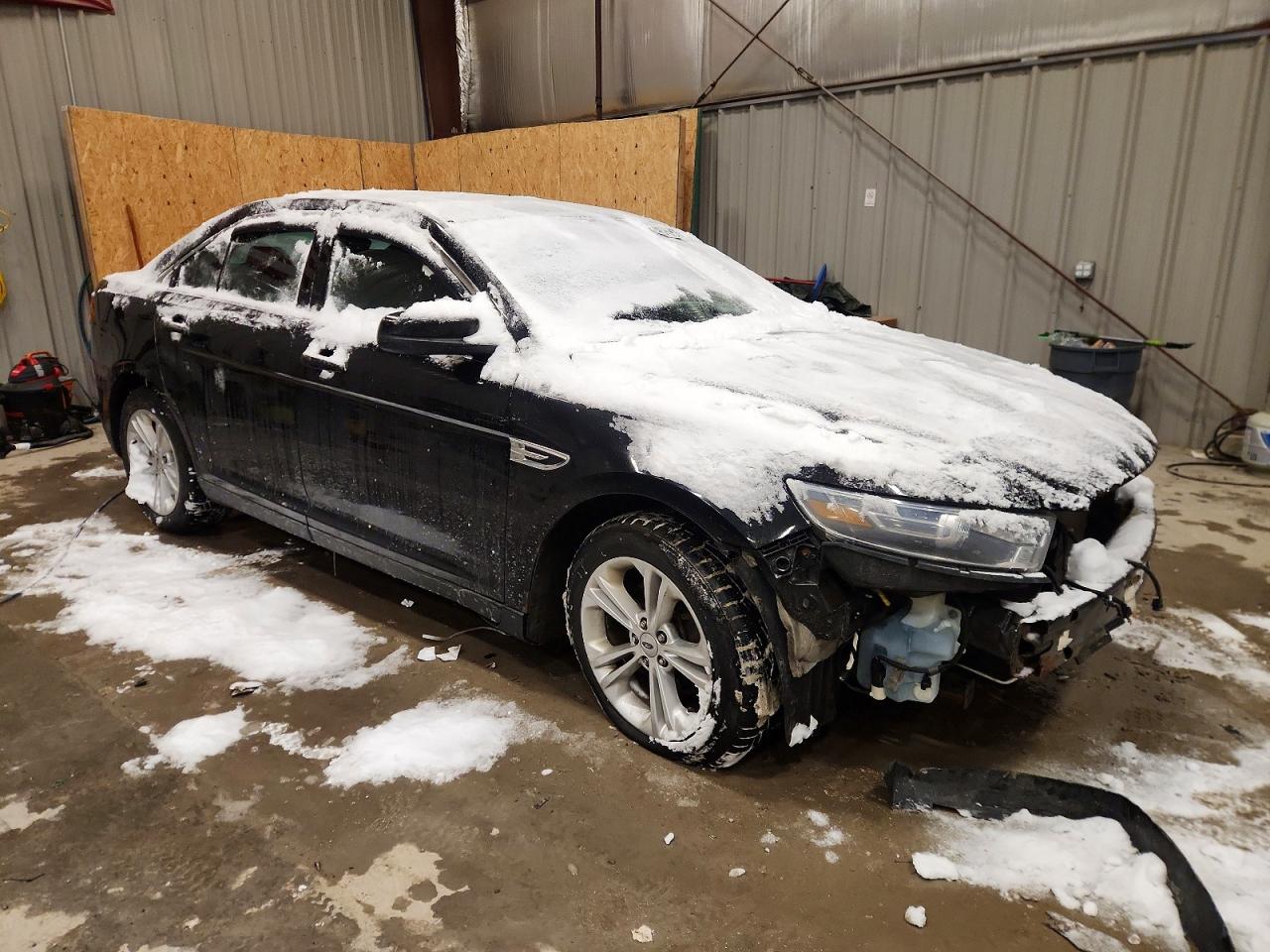 2014 FORD TAURUS SEL photo 4