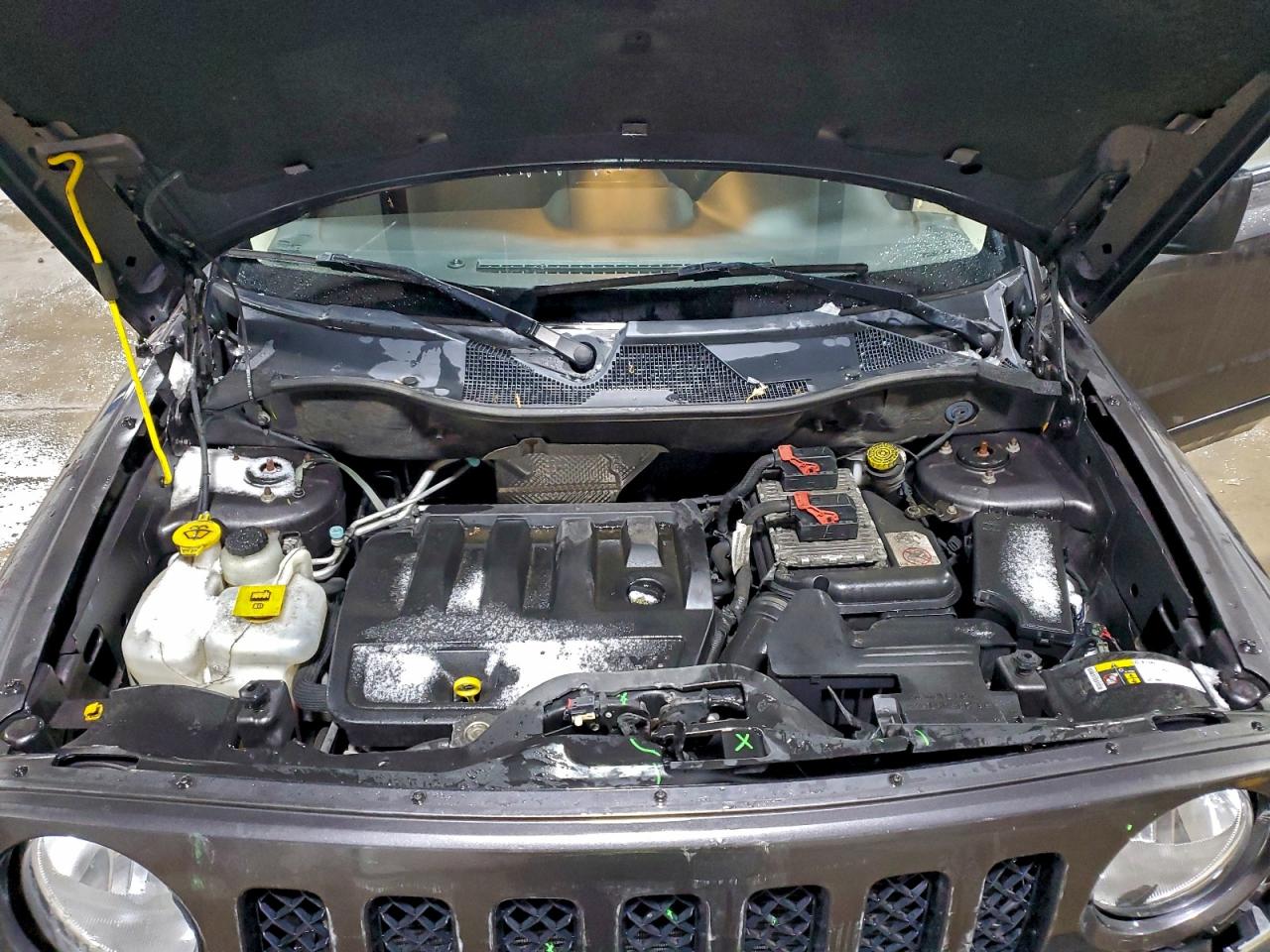 2017 JEEP PATRIOT LATITUDE photo 12