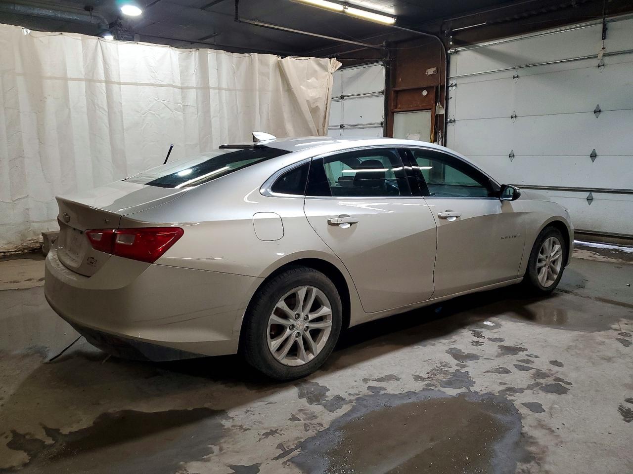 2016 CHEVROLET MALIBU LT photo 9