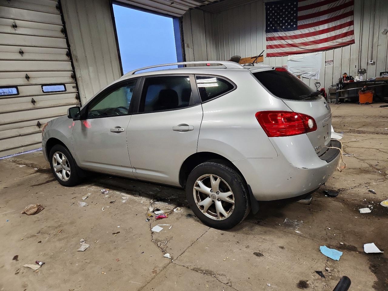 2009 NISSAN ROGUE S photo 2
