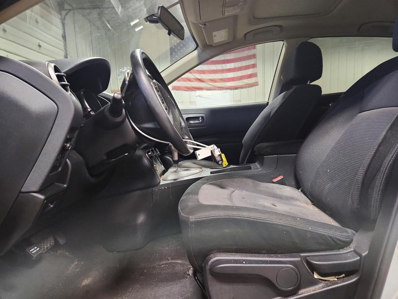 2009 NISSAN ROGUE S photo 7
