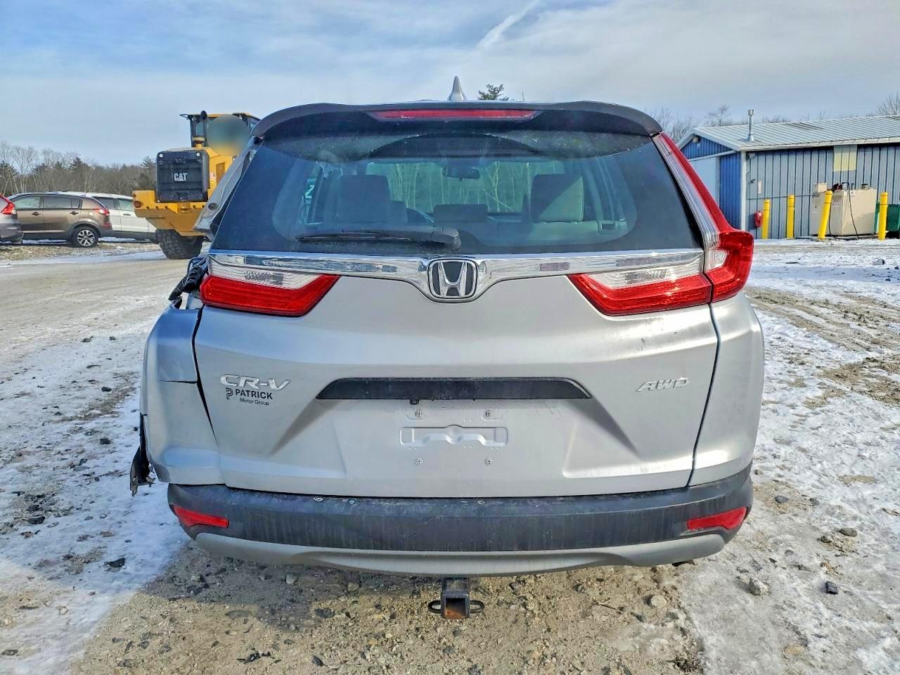 2017 HONDA CR-V LX photo 6