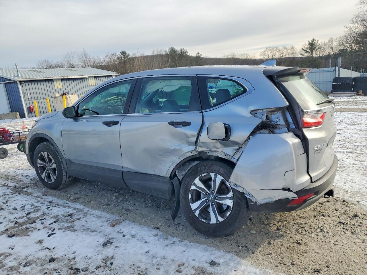 2017 HONDA CR-V LX photo 2