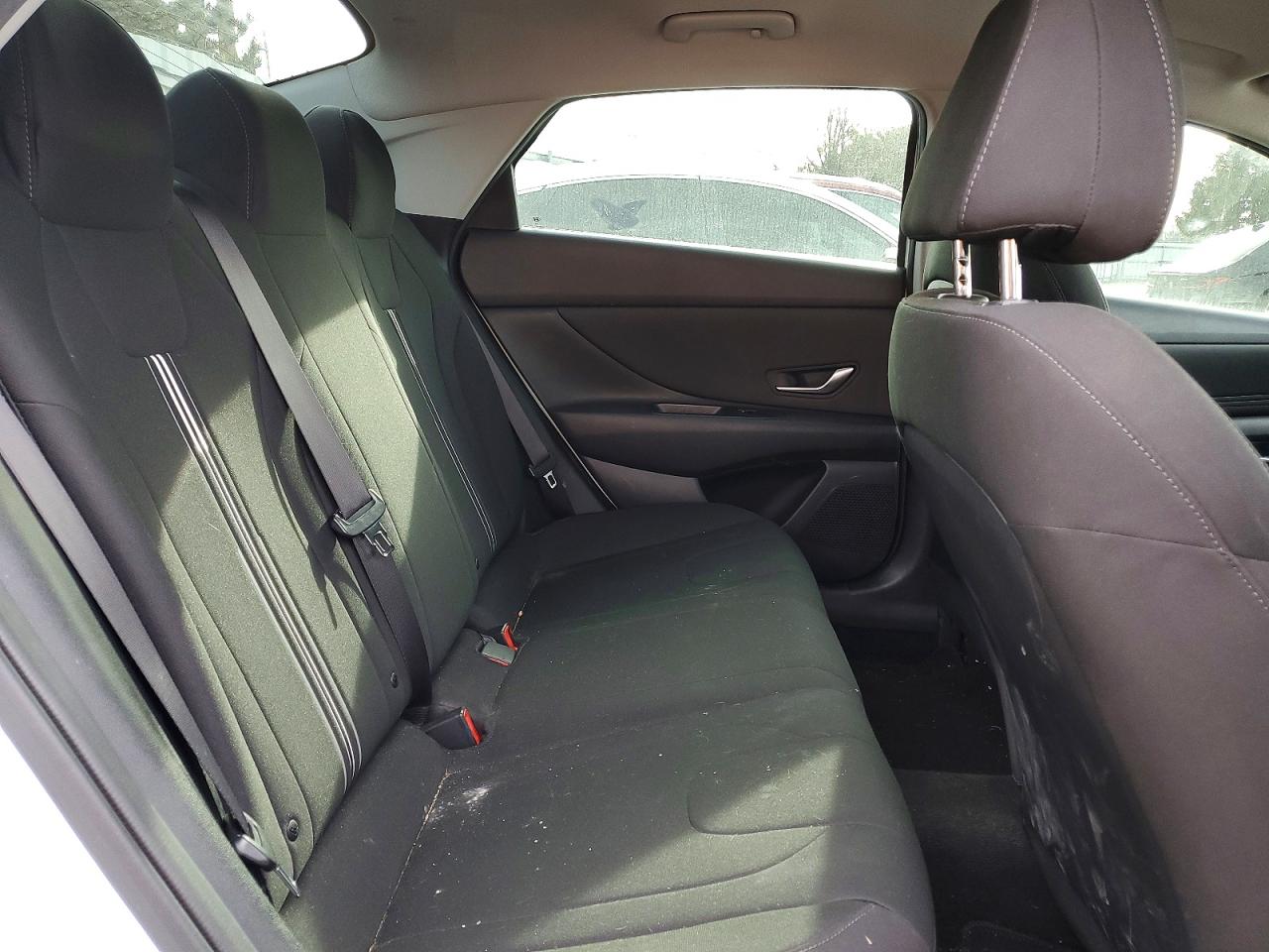 2023 HYUNDAI ELANTRA SEL photo 10