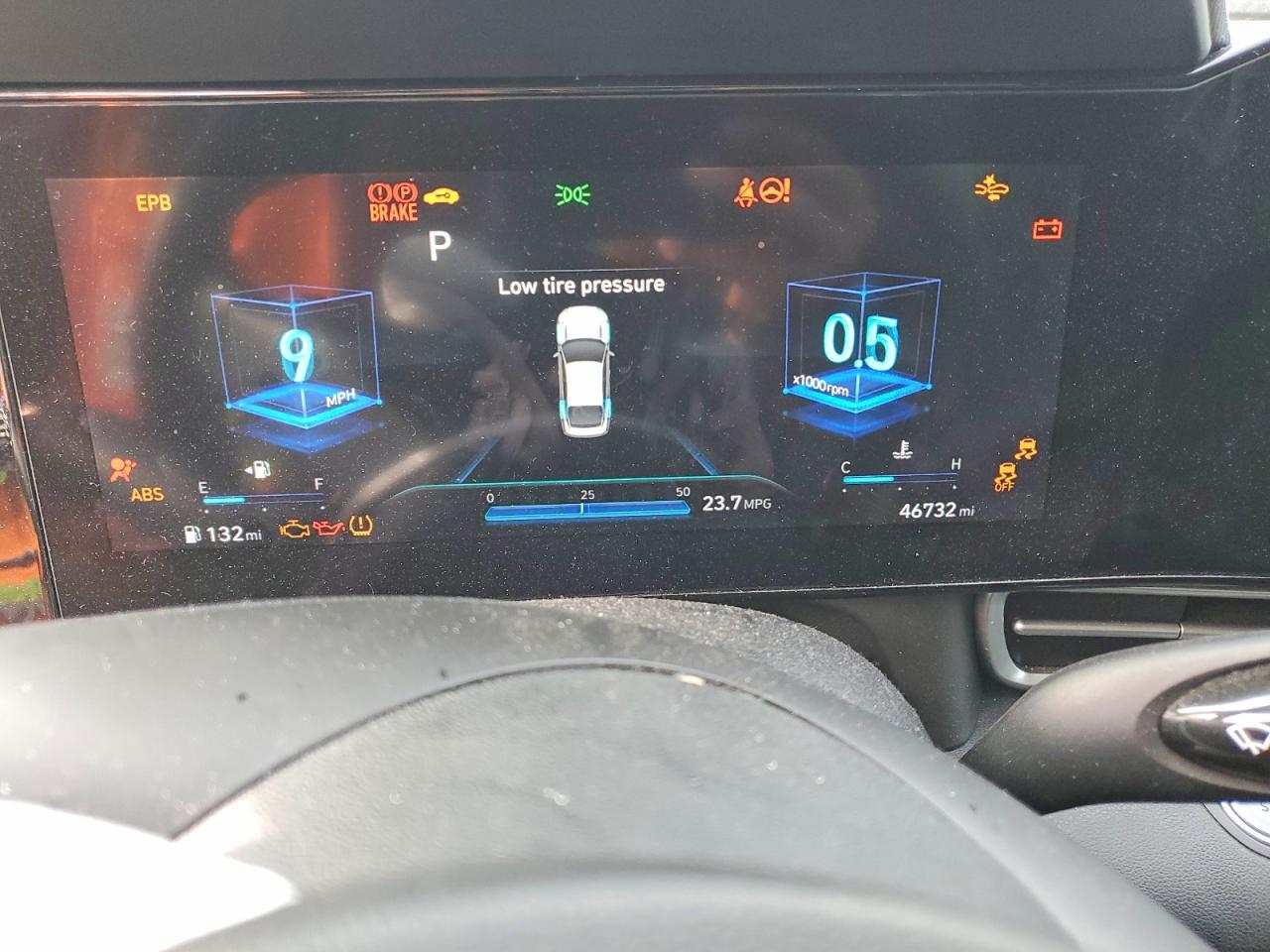 2023 HYUNDAI ELANTRA SEL photo 9