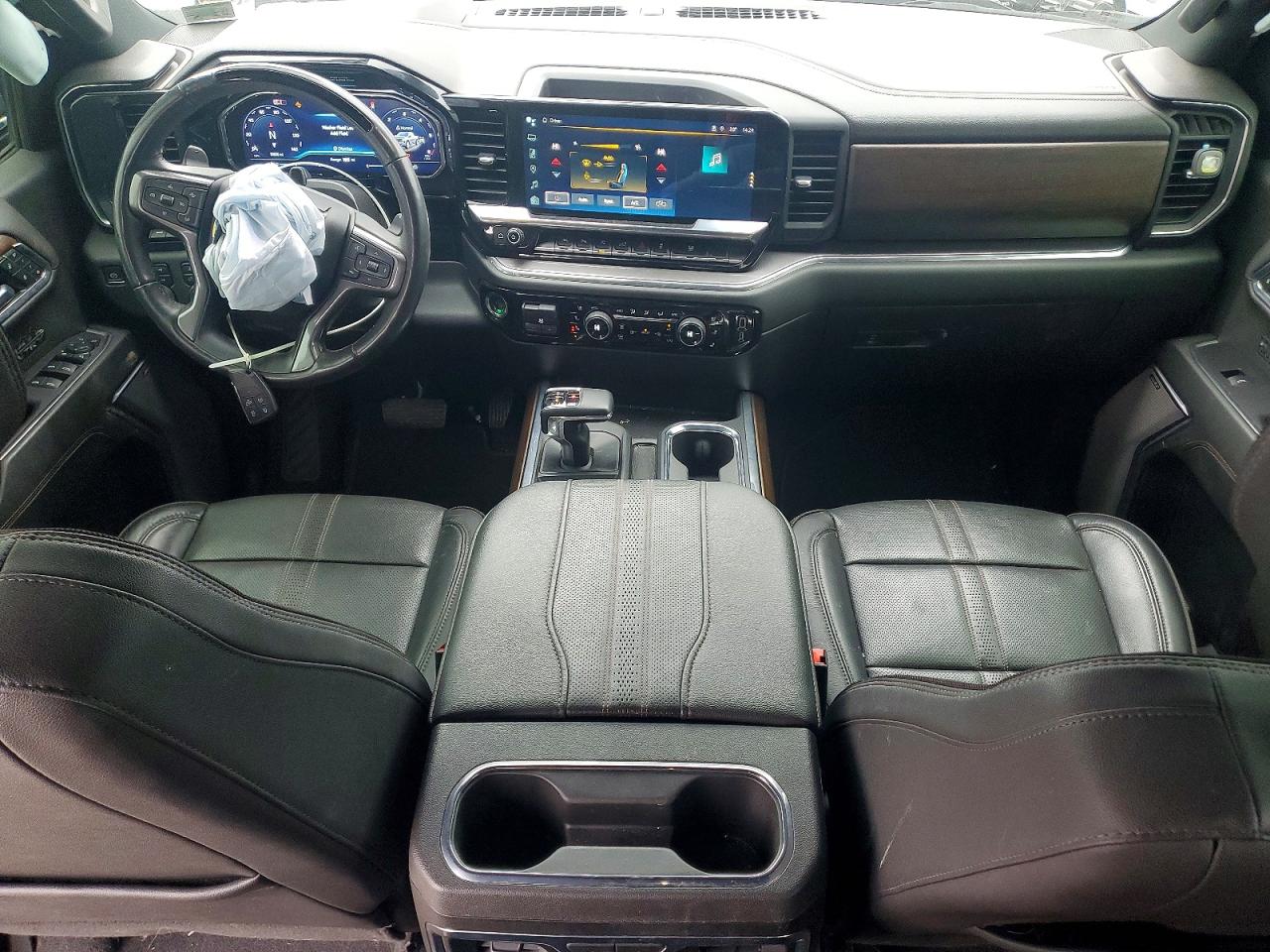 2024 CHEVROLET SILVERADO K1500 HIGH COUNTRY photo 8