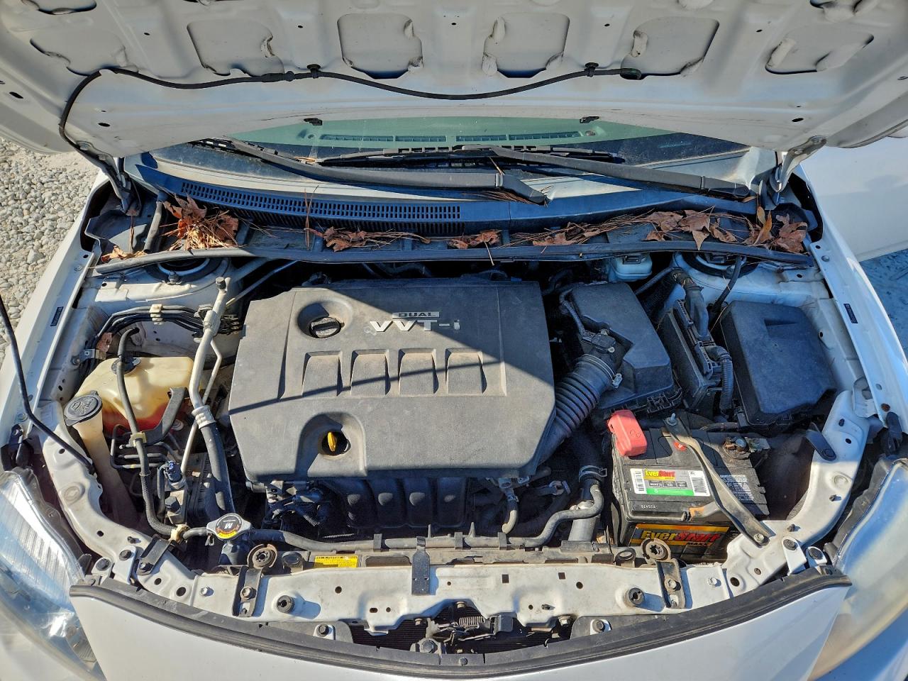2010 TOYOTA COROLLA BASE photo 11