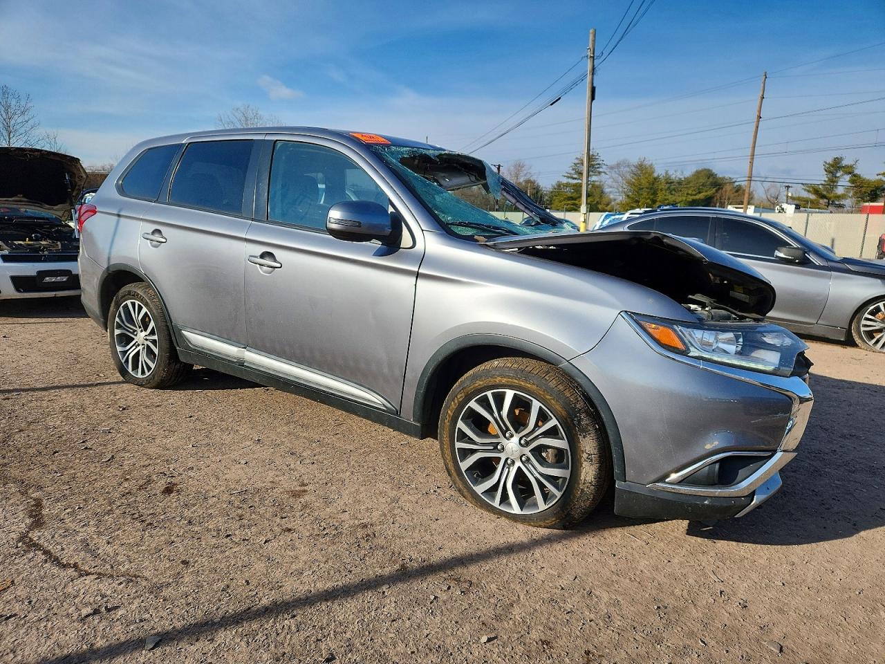 2017 MITSUBISHI OUTLANDER SE photo 4