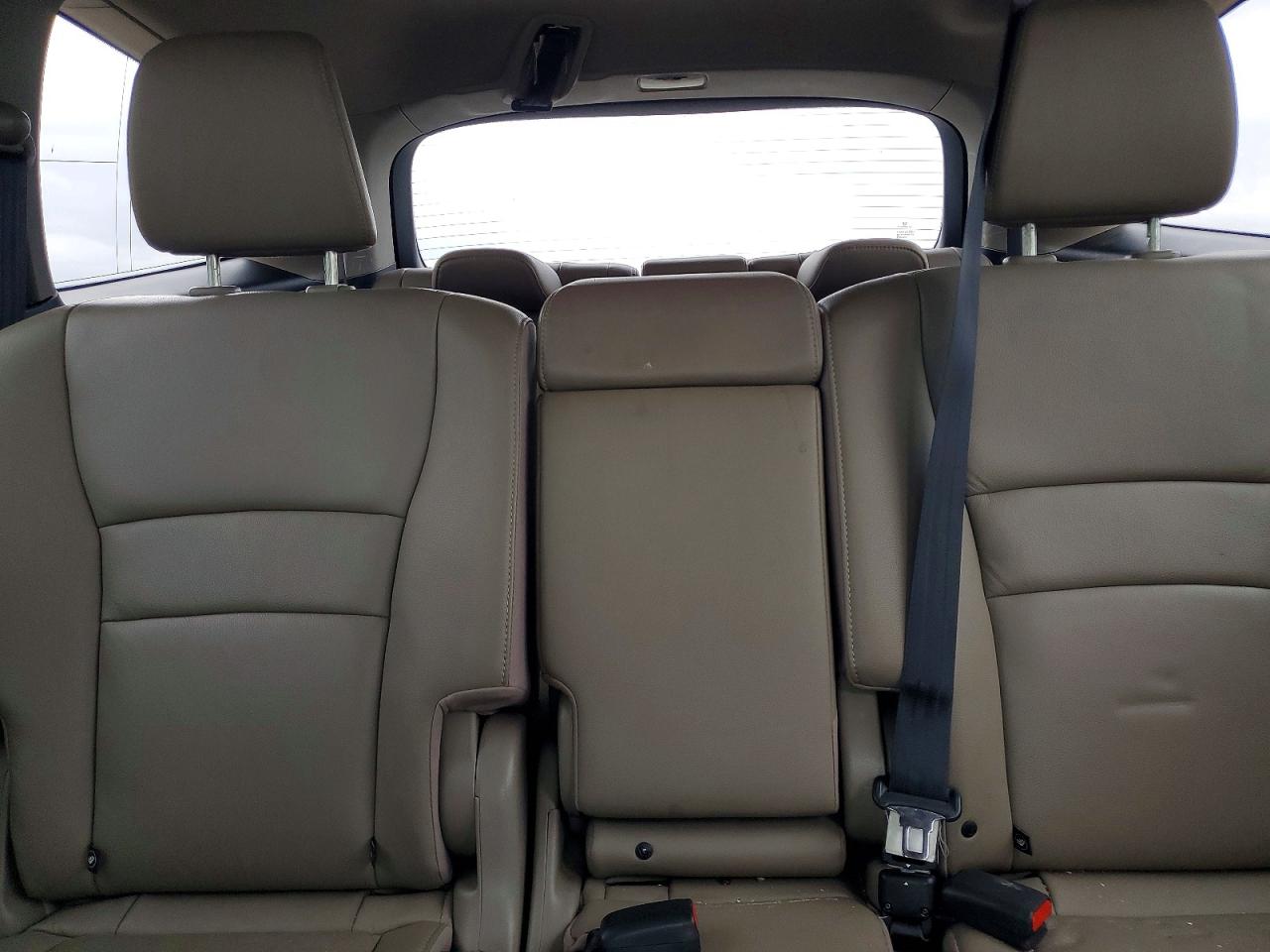 2016 HONDA PILOT EXL photo 10