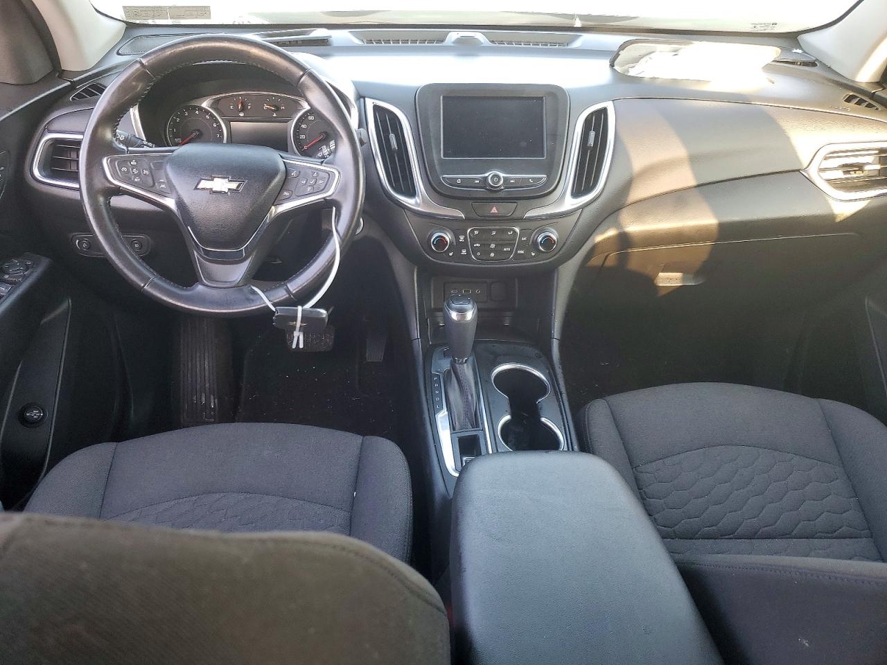 2021 CHEVROLET EQUINOX LT photo 8