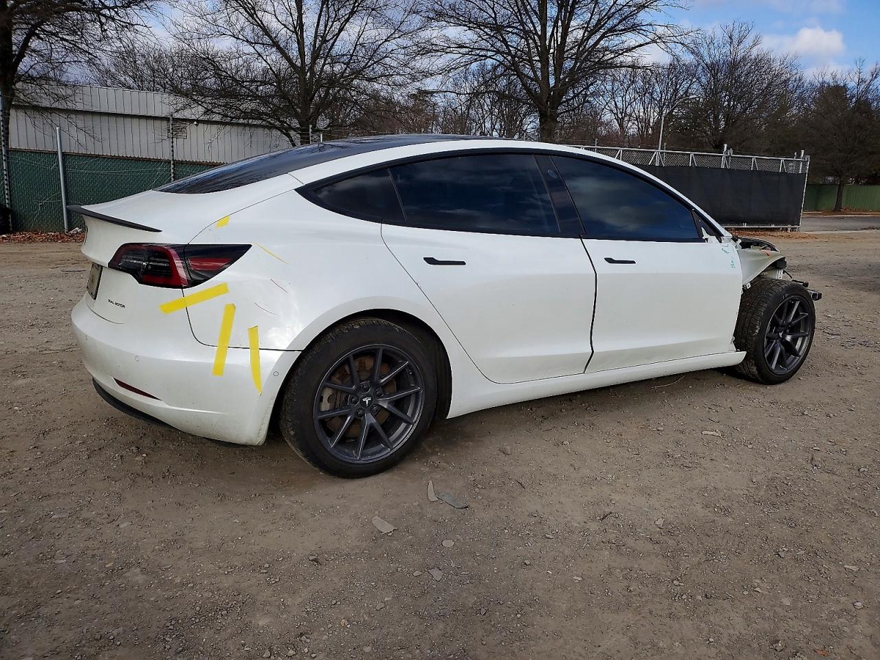 2021 TESLA MODEL 3 photo 3