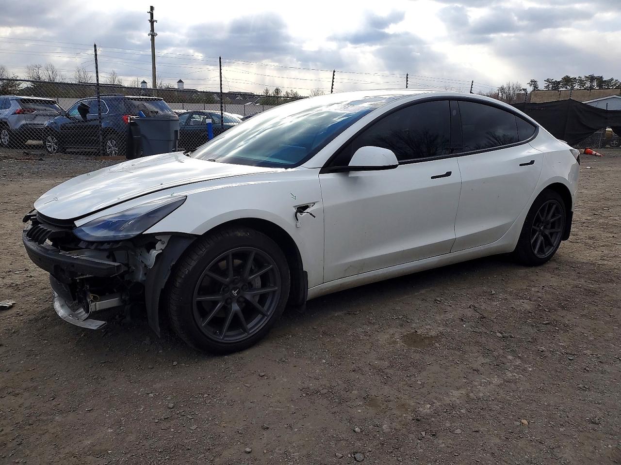 2021 TESLA MODEL 3