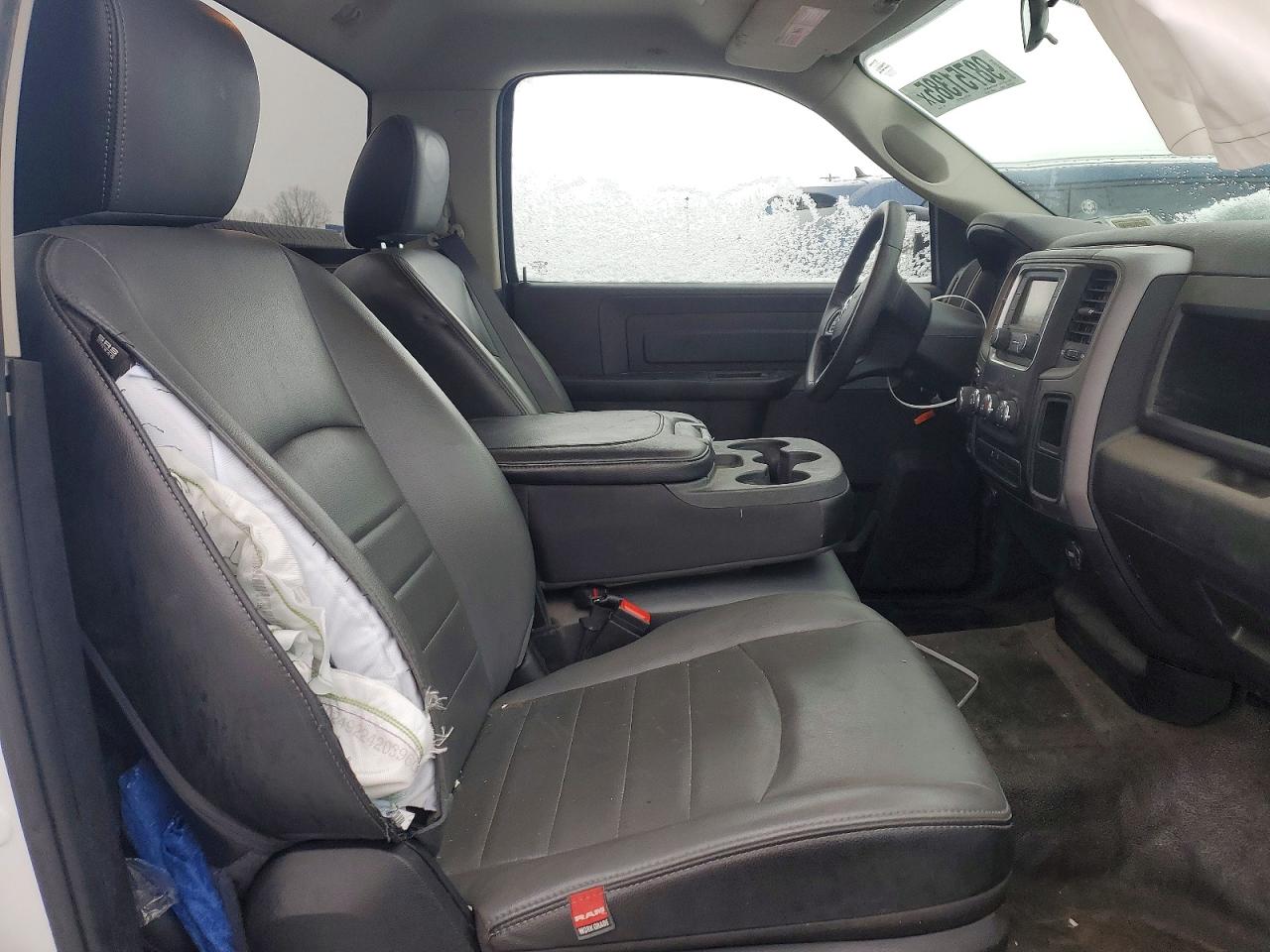 2022 RAM 1500 CLASSIC TRADESMAN photo 10