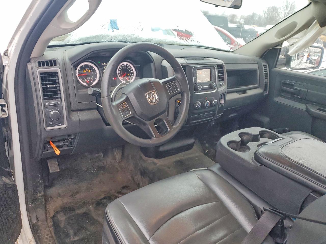 2022 RAM 1500 CLASSIC TRADESMAN photo 8