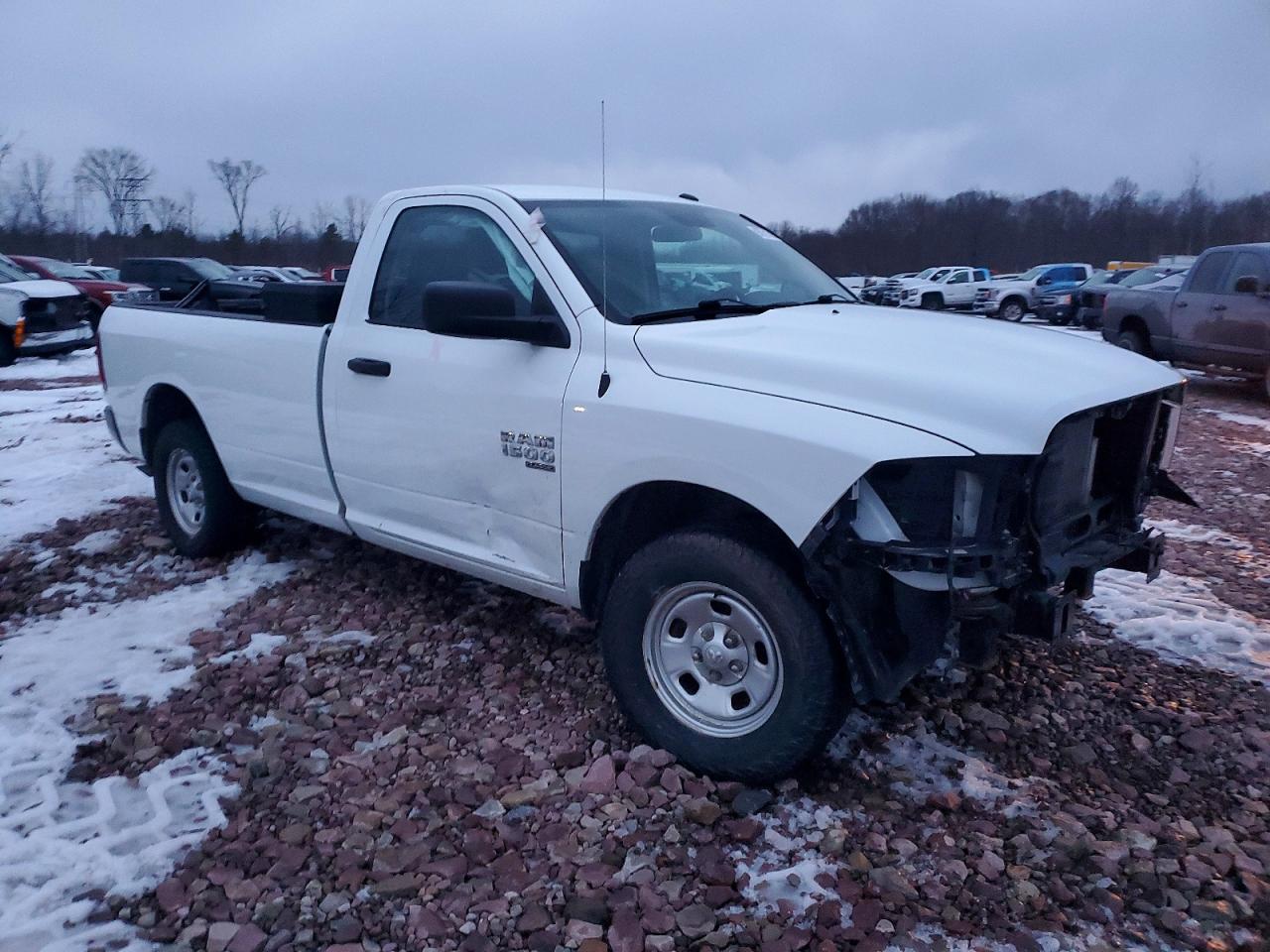 2022 RAM 1500 CLASSIC TRADESMAN photo 4