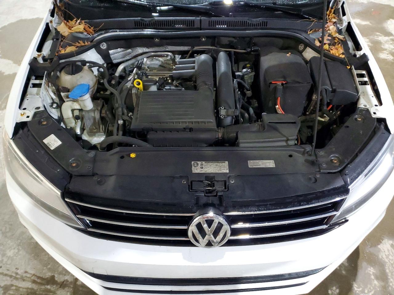 2016 VOLKSWAGEN JETTA SE photo 31
