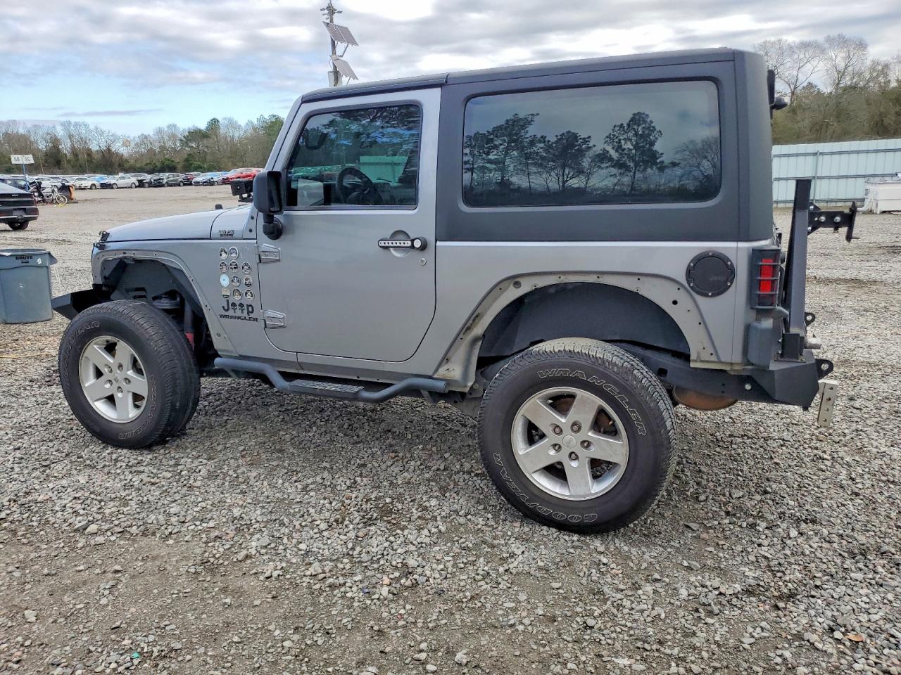 2014 JEEP WRANGLER SPORT photo 2