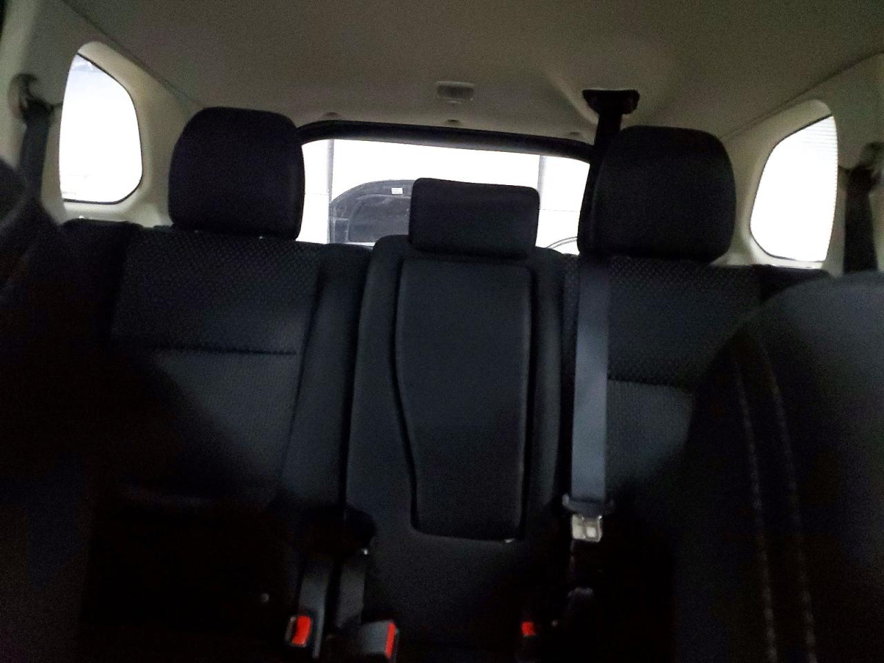 2016 MITSUBISHI OUTLANDER ES photo 10