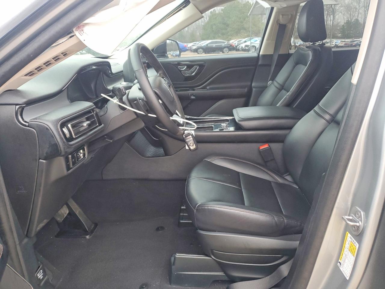 2023 LINCOLN AVIATOR photo 7