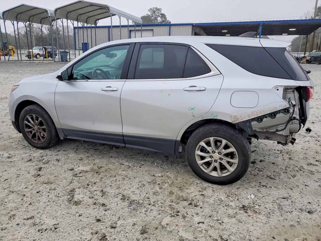 2021 CHEVROLET EQUINOX LT photo 2