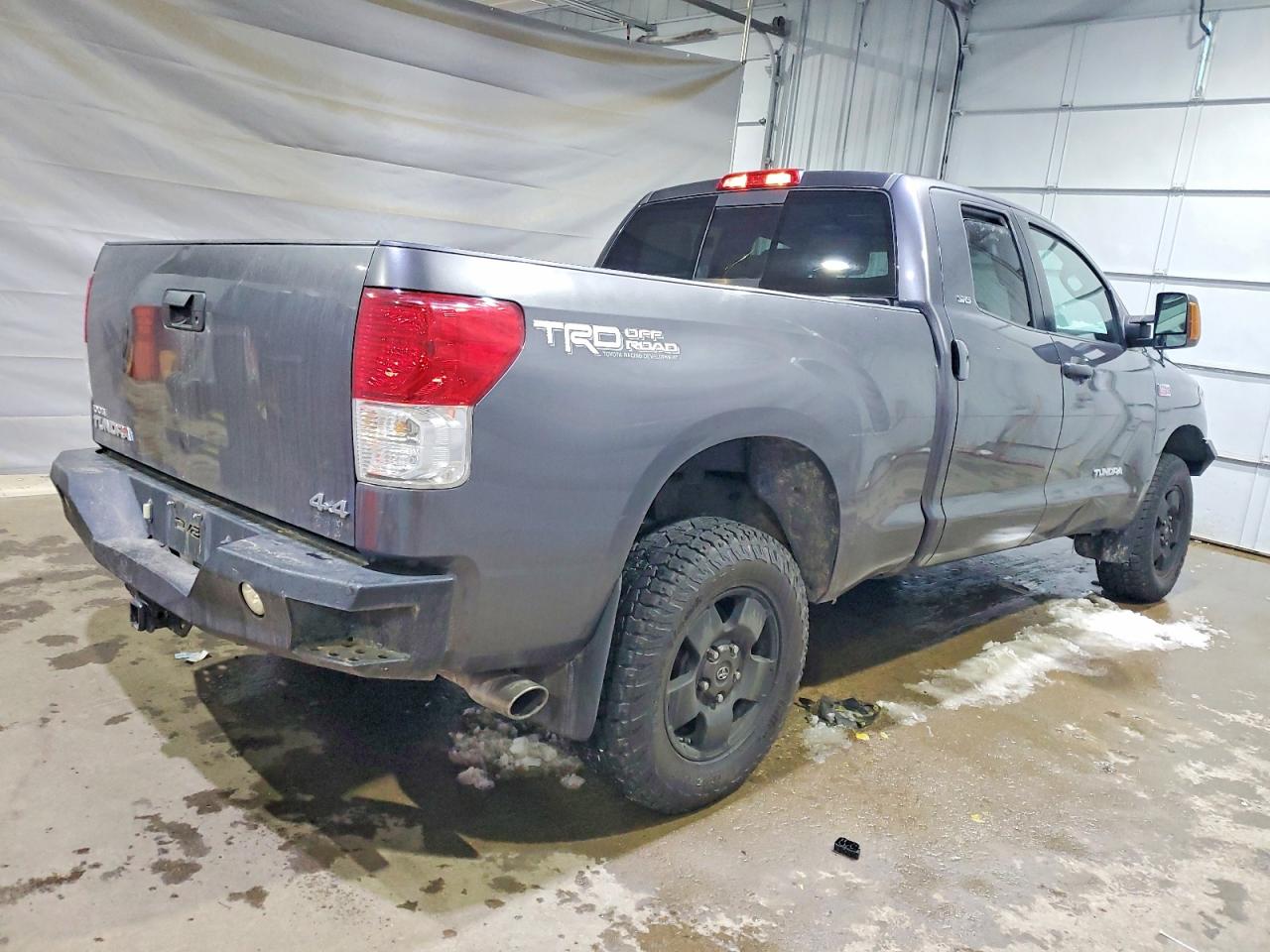 2011 TOYOTA TUNDRA DOUBLE CAB SR5 photo 5