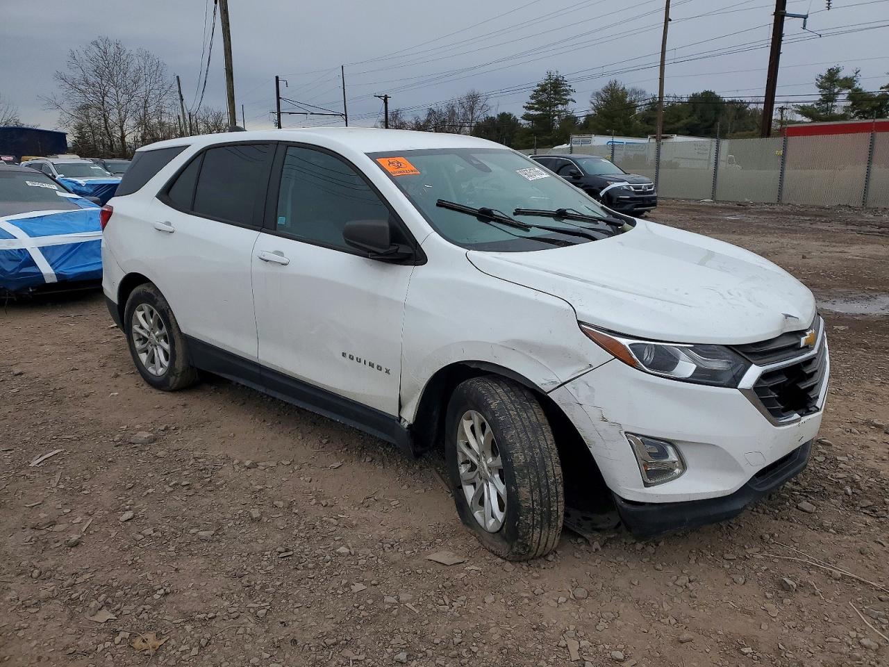 2020 CHEVROLET EQUINOX LS photo 4