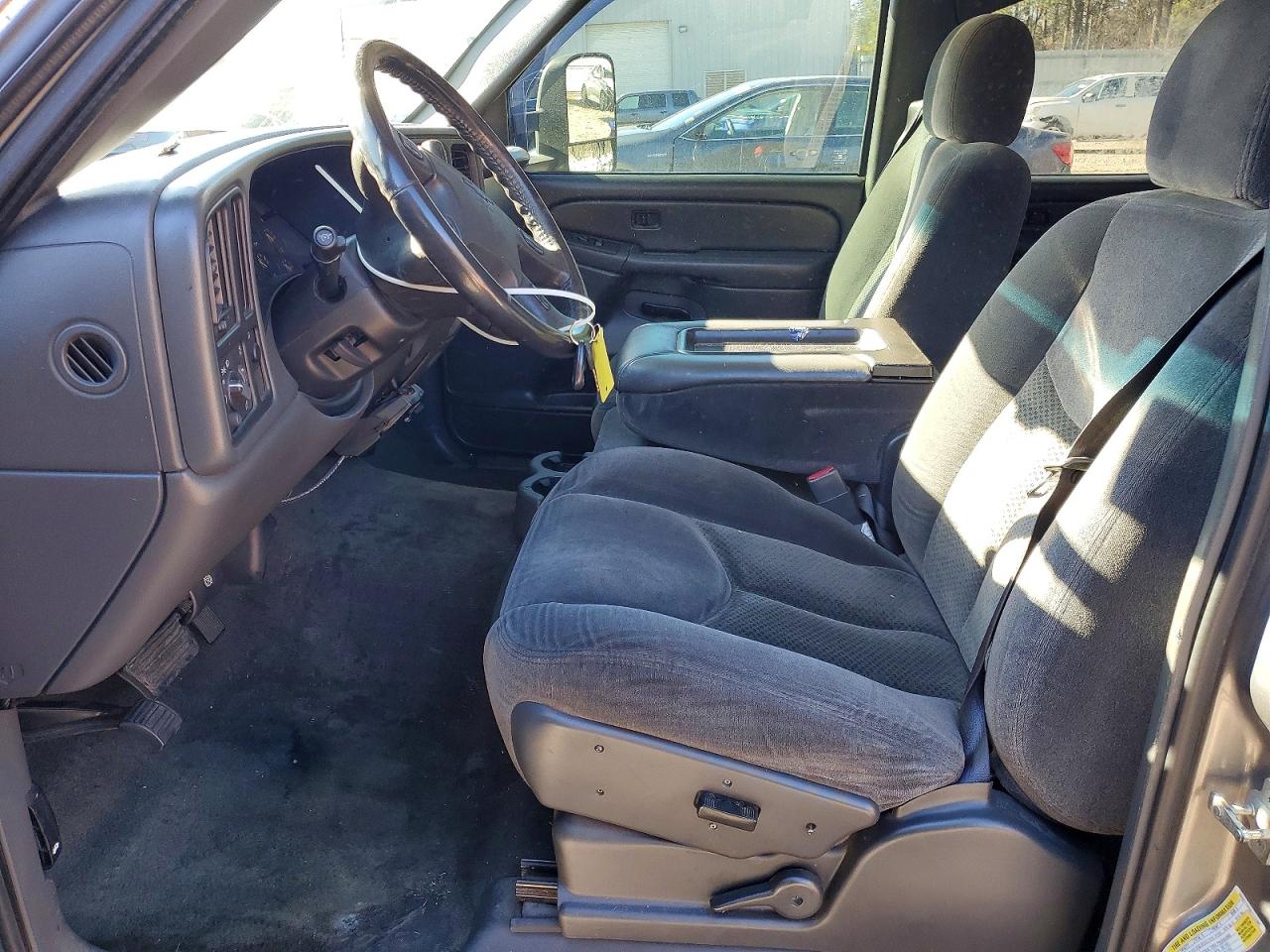 2006 CHEVROLET SILVERADO C1500 photo 7