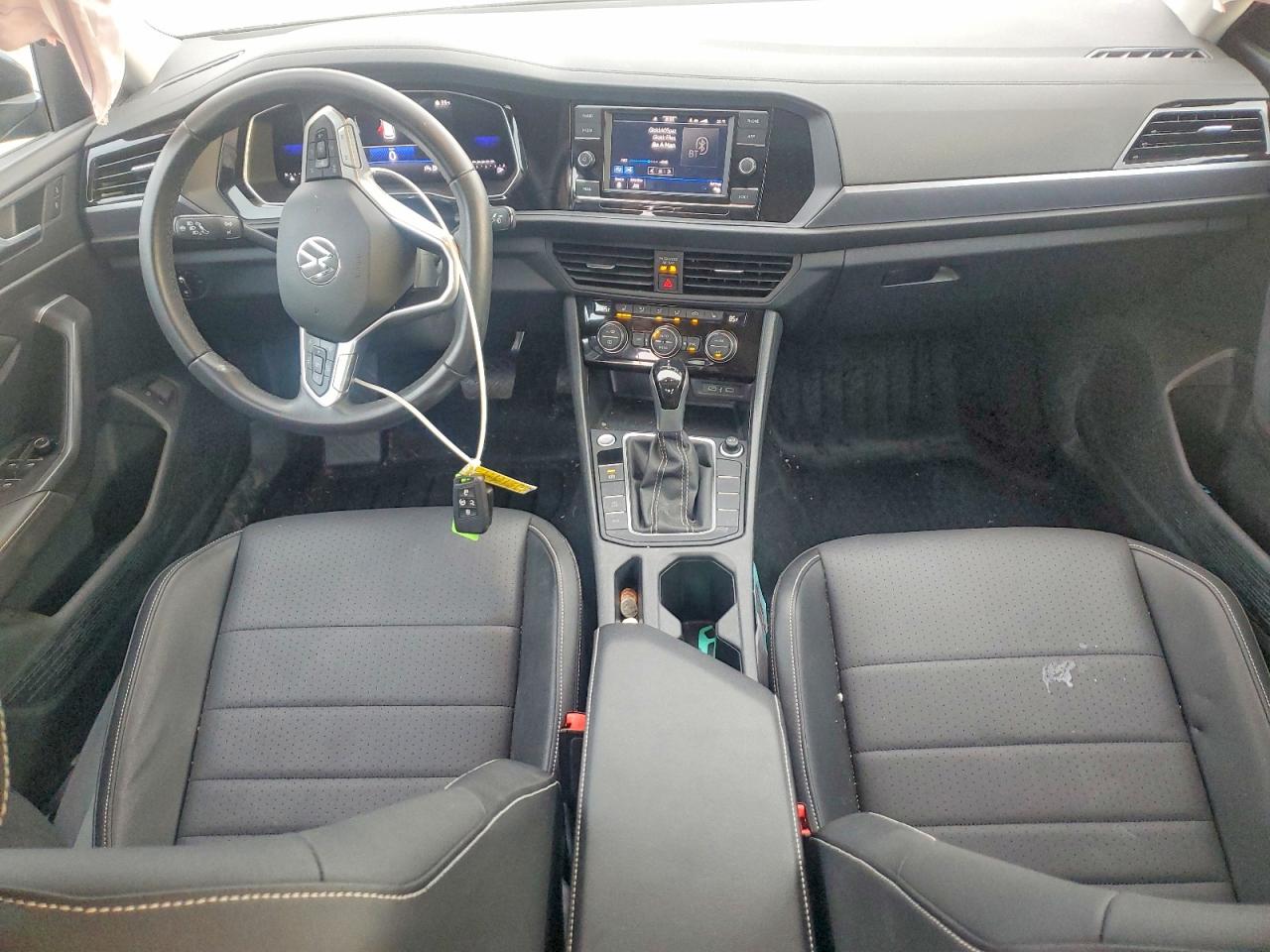 2024 VOLKSWAGEN JETTA SE photo 8