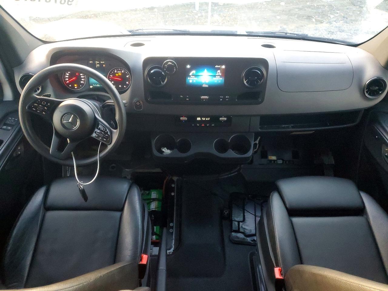 2023 MERCEDES-BENZ SPRINTER 2500 photo 8