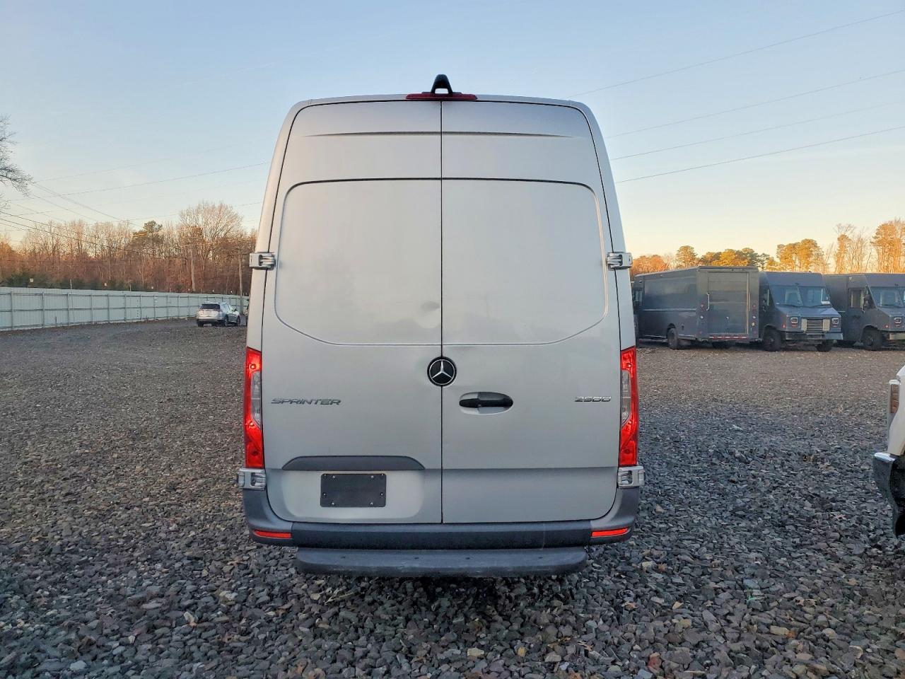 2023 MERCEDES-BENZ SPRINTER 2500 photo 6