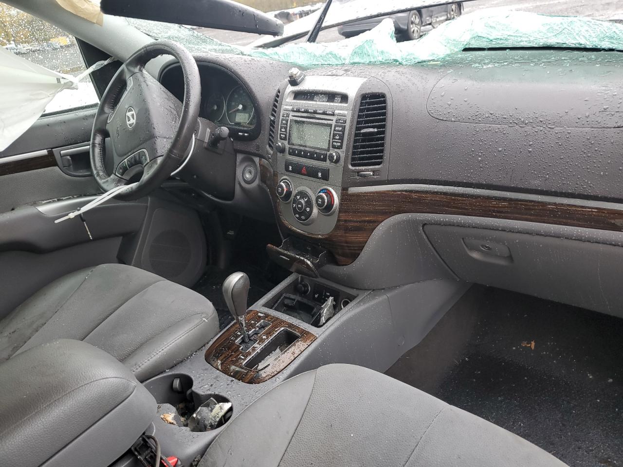 2011 HYUNDAI SANTA FE SE photo 22