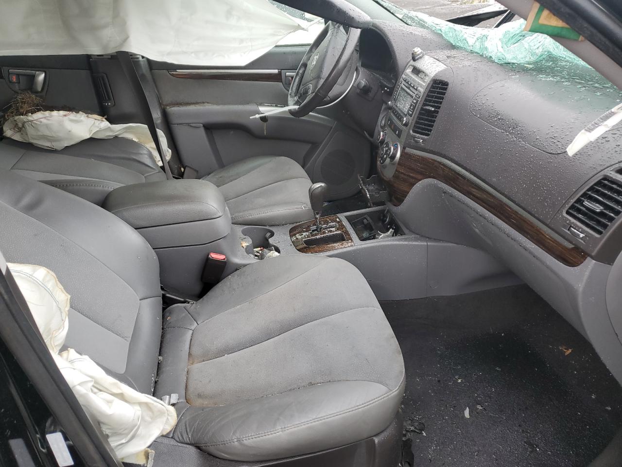 2011 HYUNDAI SANTA FE SE photo 19