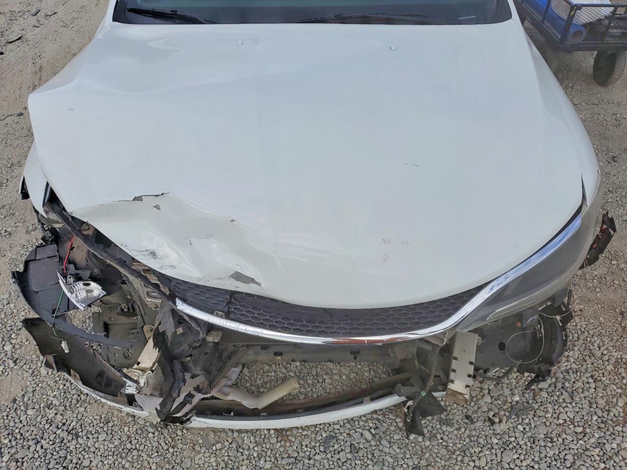 2015 CHRYSLER 200 LIMITED photo 11